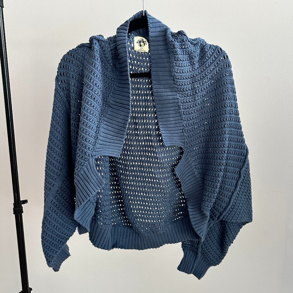 Care FP East To West Cardi blue gulf color XS